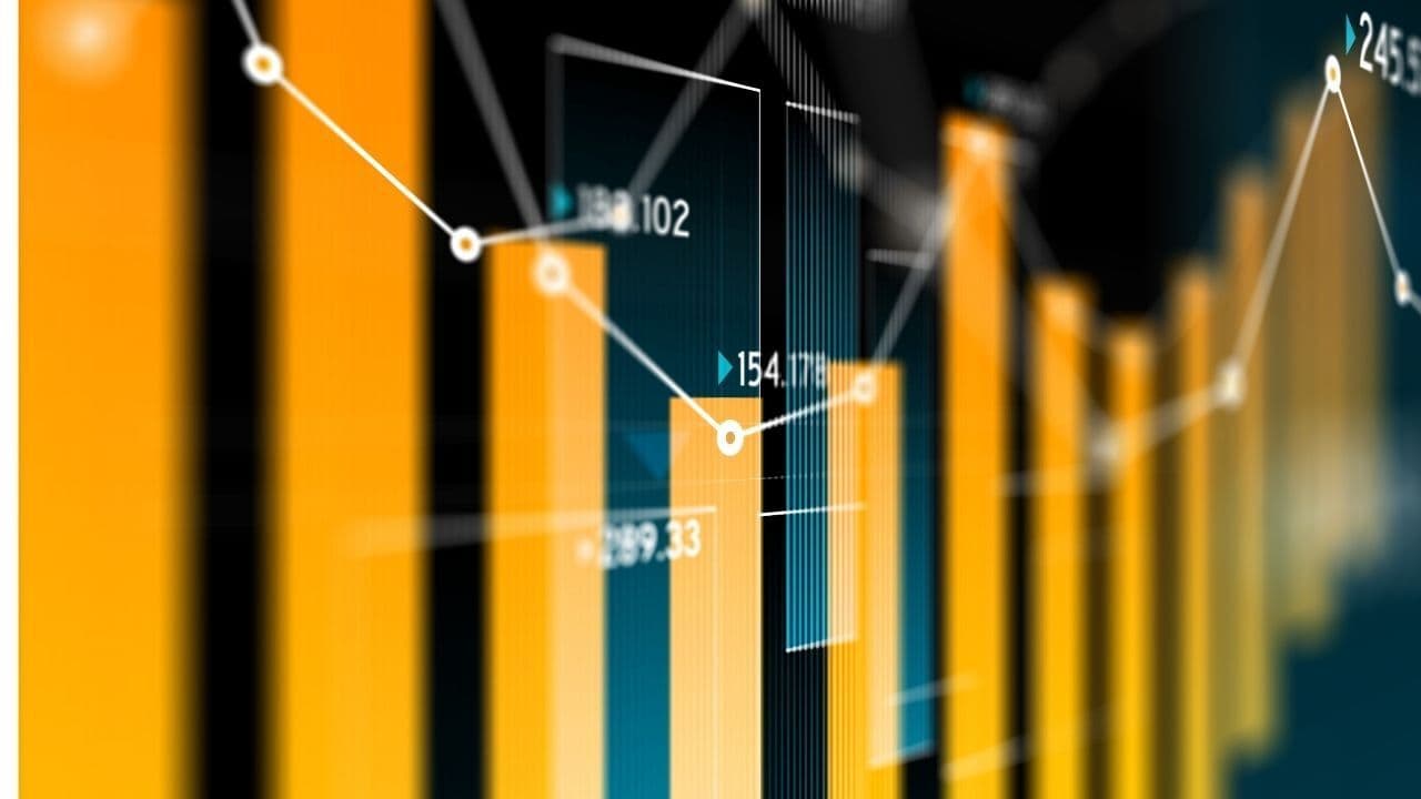 Daily Fluctuations in BIST 100: Top Rising and Falling Stock Performances