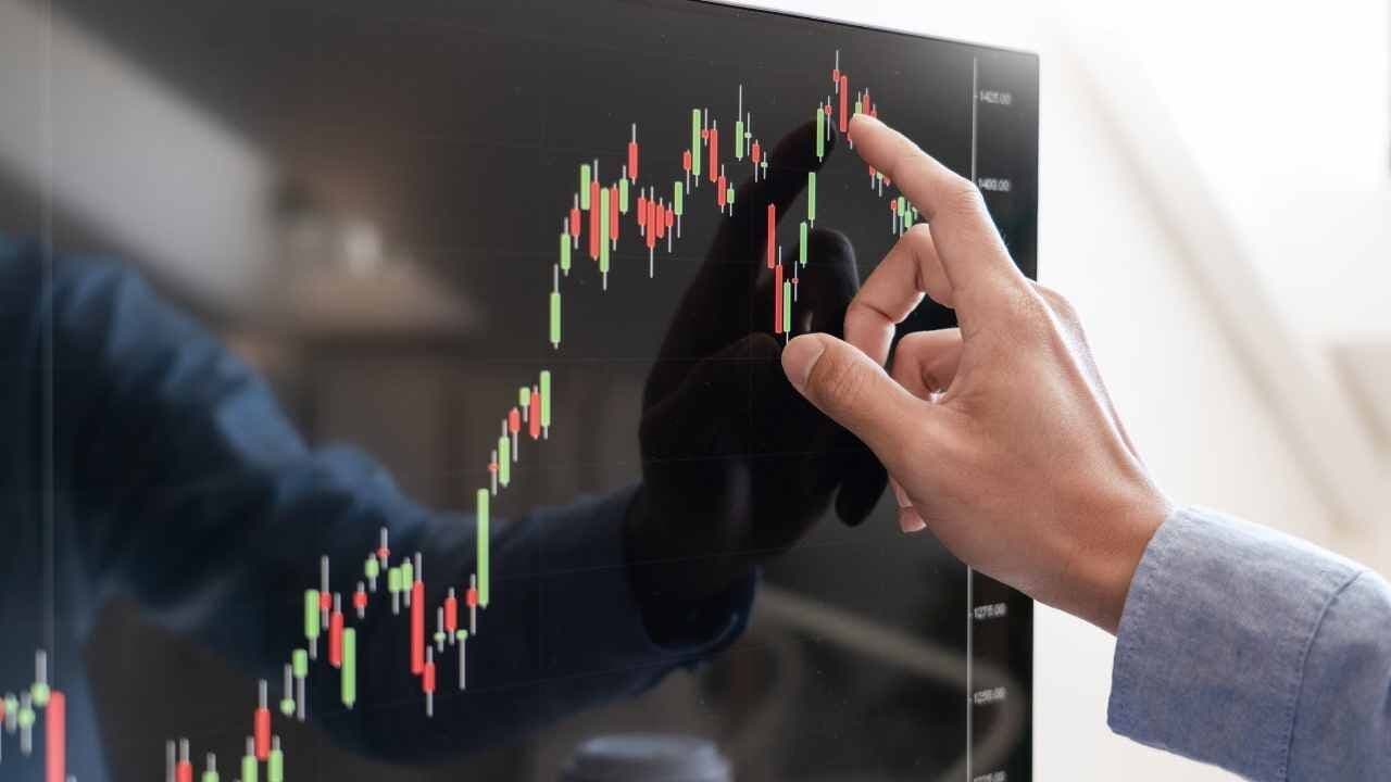 BIST 100 in the Wake of Rate Decisions: 13,900 Support and Investor Psychology