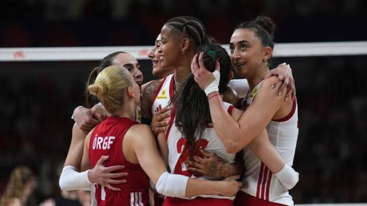 Sultanlar Secure Nations League Finals Spot with Victory Over Japan! Economic Impact in Asian Markets