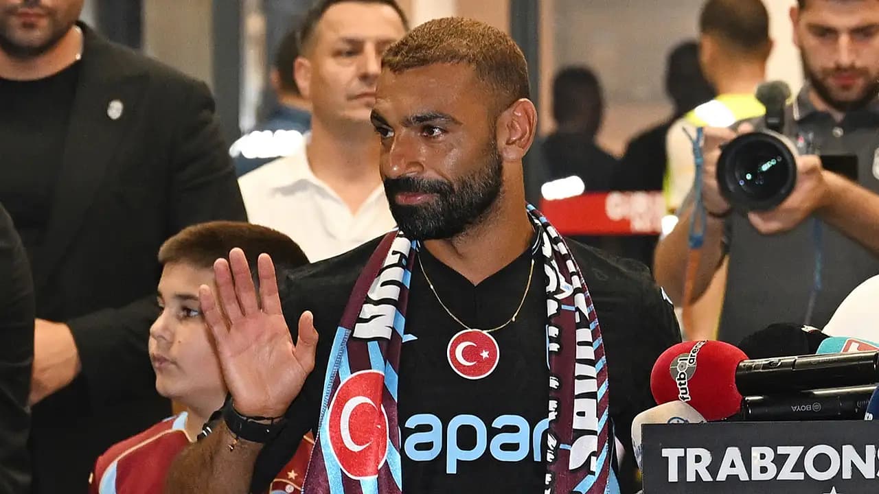 Trabzonspor'dan Salah Bombası: KAP'a Bildirilen Dev Transferin Finansal Detayları