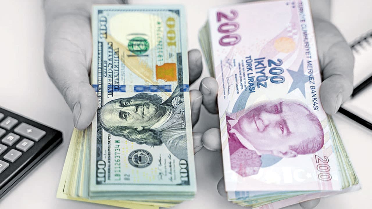 Danske Bank'tan TL'ye Çarpıcı 12 Aylık Kur Tahmini: Dolar 55,50, Euro 62,20, Sterlin 71,45