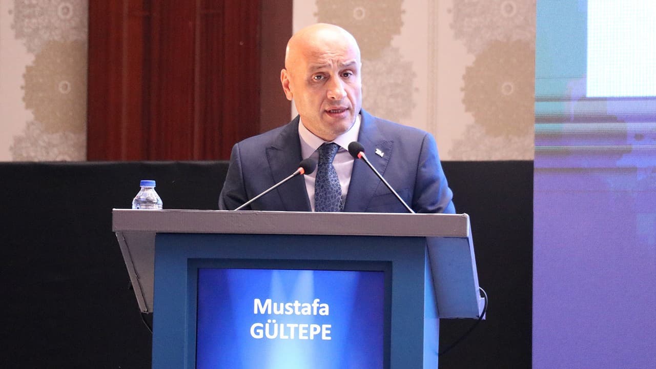 Türkiye'nin E-ihracat Devrimi: 410 Milyar Dolar Hedefinde İlk 10'a Girme Yolunda