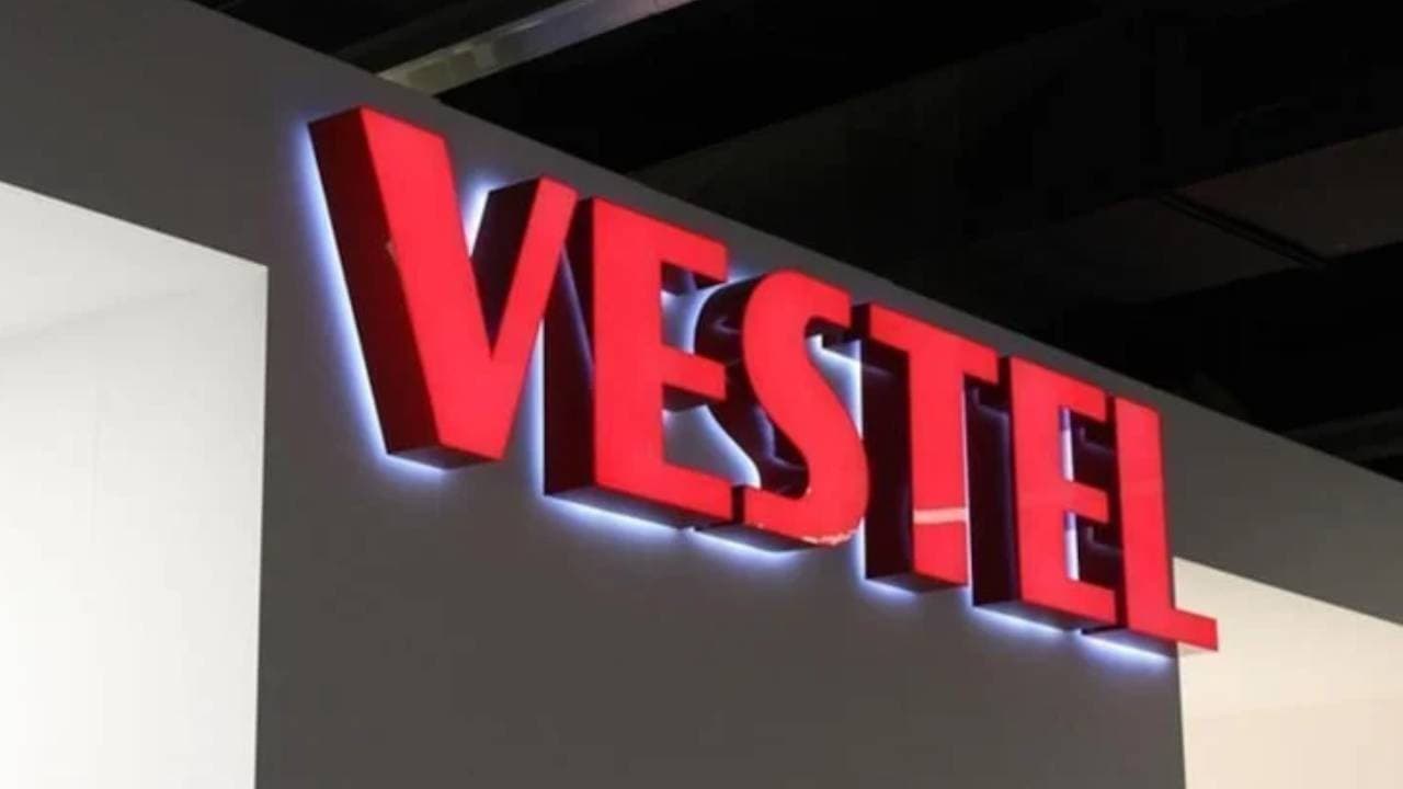 Moody's Downgrades Vestel's Credit Rating While Turkey's Fintech Future Remains Uncertain