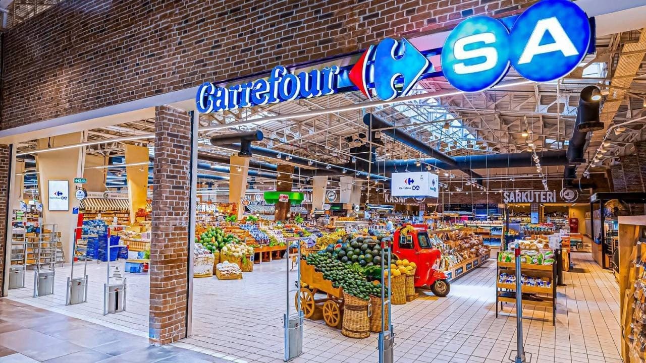 CarrefourSA Hisselerinde Tavan Fiyat Şoku: Yönetim Devri Sonrası Piyasa Fiyatlaması