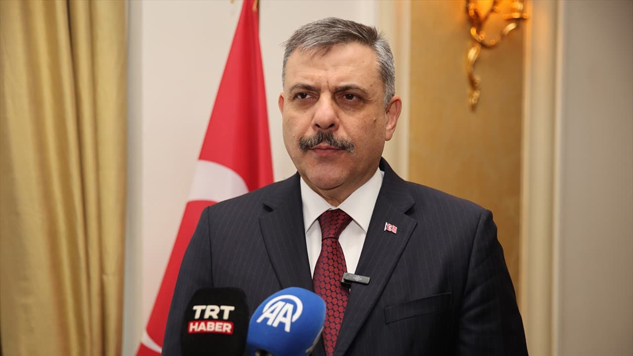 Çocuklar Korunurken, Tribünler Sporun Coşkusunu Yaşayacak: Çiftçi'nin Siyasi Mesajı