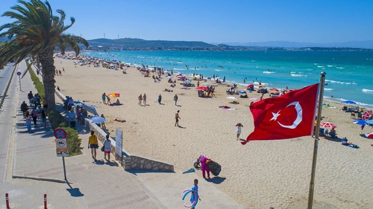 Turkey Climbs to 4th in OECD Tourism Growth: 21% Surge