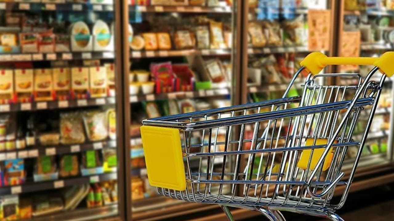 Retail Surge Amid Trade Shifts: May Data Reveals Asymmetric Growth
