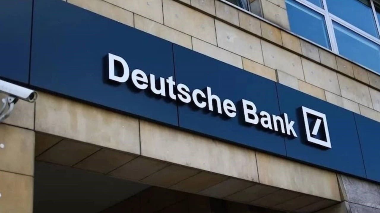 The Yuan's Hidden Value: Deutsche Bank Signals 15% Undervaluation Against the Euro