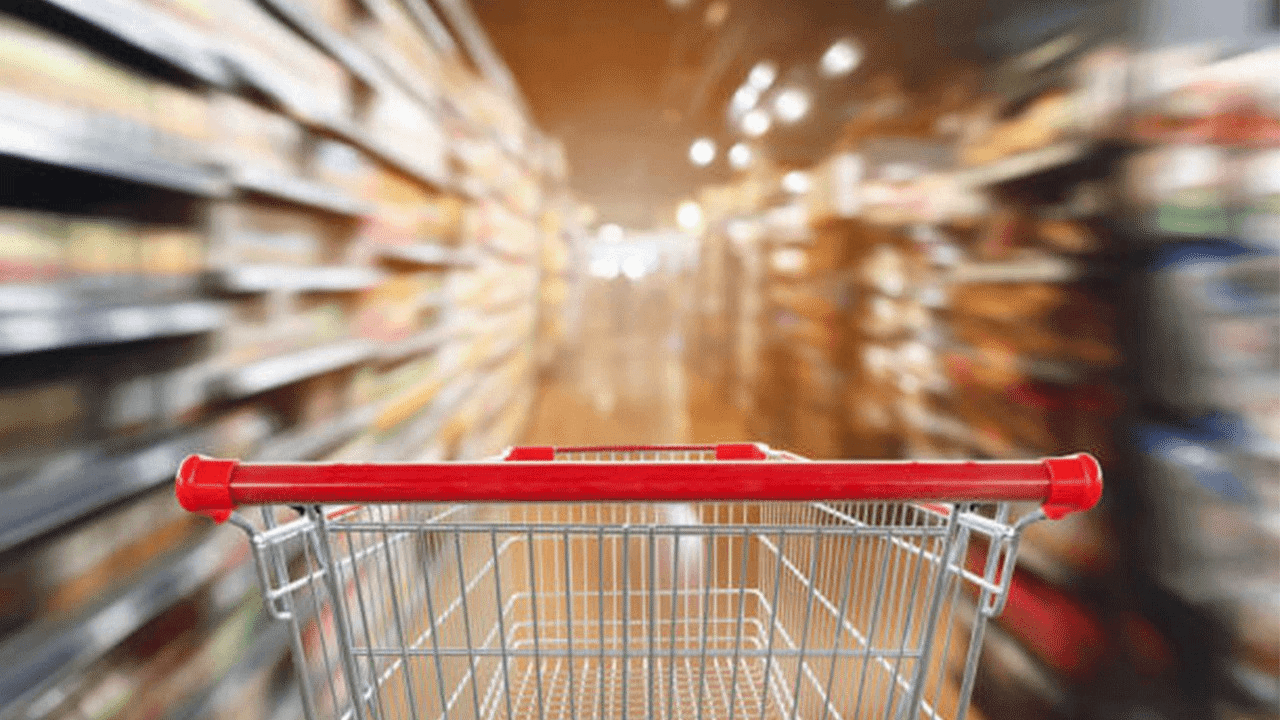 US Retail Sales Surpass Expectations with 6.7% Annual Growth, Led by Automobiles and Electronics