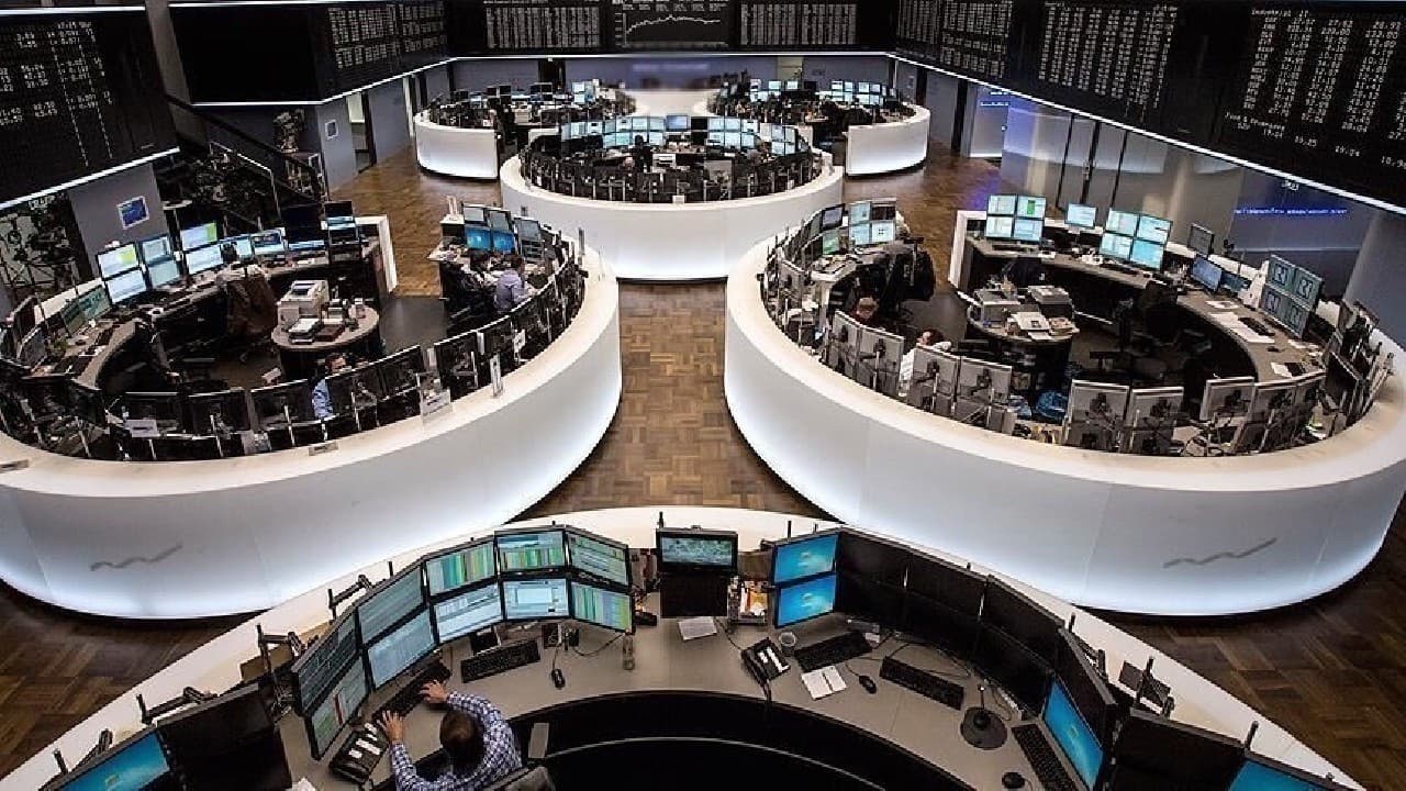 European Markets Mixed Amid Rising Geopolitical Tensions