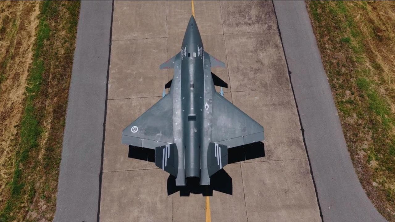 KIZILELMA Hits Sea Target 120 km Away with JET230 Missile: Turkey's Supersonic Missile Power