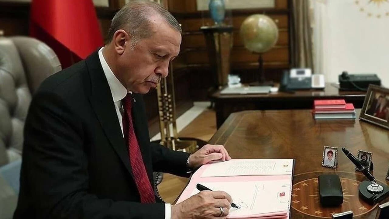 Cumhurbaşkanı'nın Kadro Reformu: Kamu Sektöründe 859 Yeni Pozisyonun Sistemi Nasıl Değiştirecek?