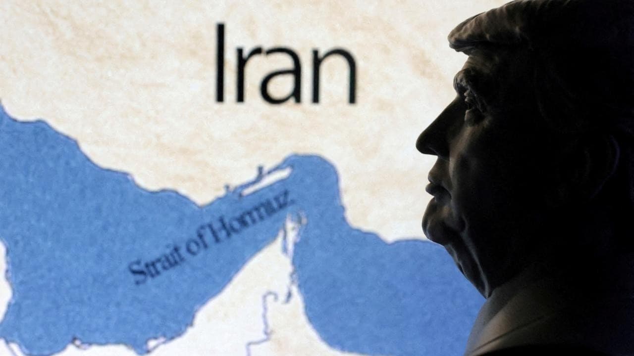 Trump'tan İran'a Şok Abluka: Hürmüz Boğazı Petrol Piyasalarını Sarsacak