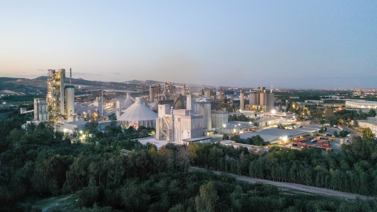 Çimsa's Production Capacity Triples: A New Benchmark in Textile Industry