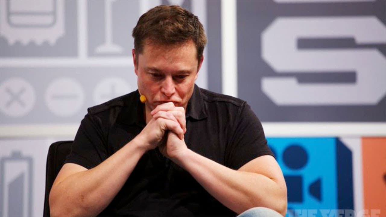 SpaceX Plunges Below IPO Price as Lock-Up Expiry Looms Over Market Sentiment