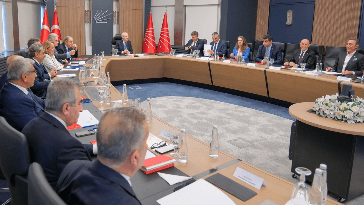 CHP Internal Purge: 8 Provincial Heads Removed and 7 Governments Dissolved
