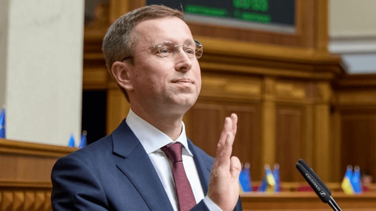Ukrayna'da Siyasi Değişim: Sergiy Koretski Başbakan Olarak Atandı
