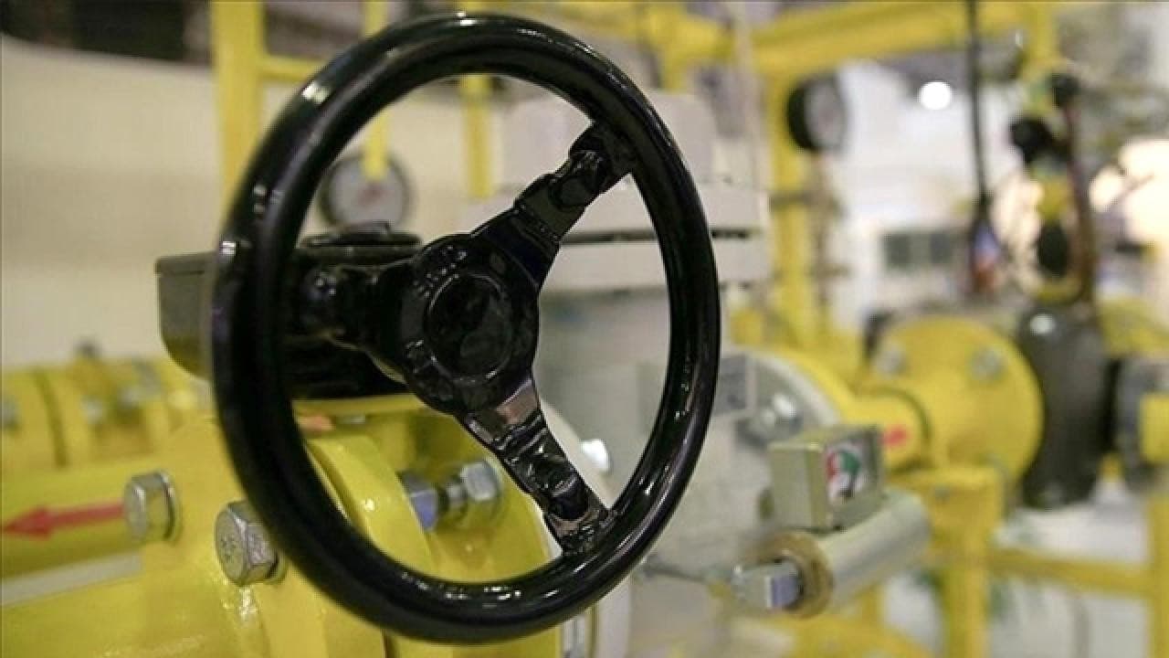 QatarEnergy'den Jeopolitik Risk Sigortası: 1 Milyar Dolarlık Dev LNG Hamlesi