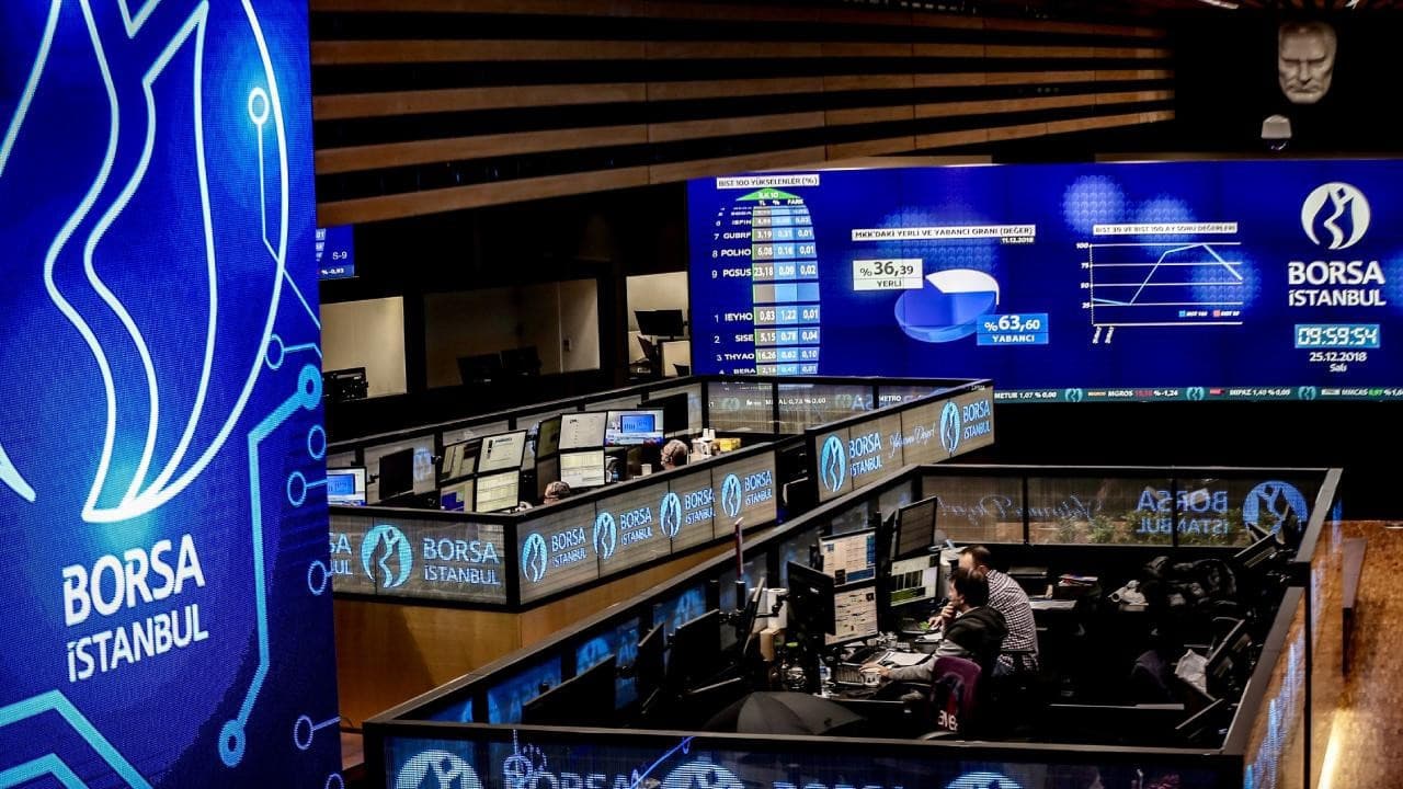 BIST 100 Slides 0.35% to Close Lower: Market Dynamics Unveiled