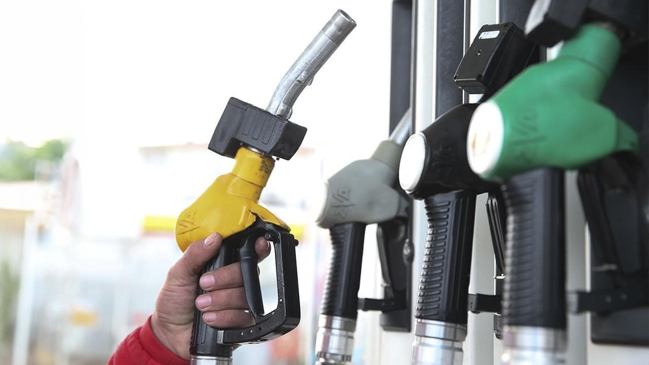 4 Ağustos 2026 Akaryakıt Fiyatları: Benzin 67,24 TL, Motorin 81,02 TL, LPG 33,79 TL