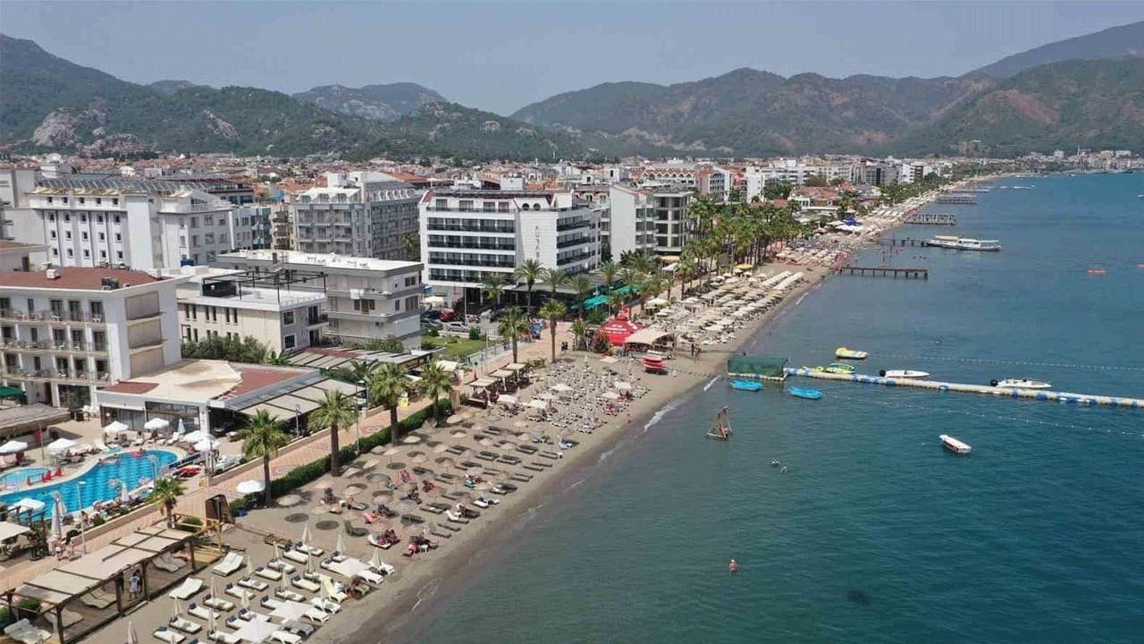 Turkey's Tourism Balance Crumbles: Expenditures Outpace Revenue Threefold