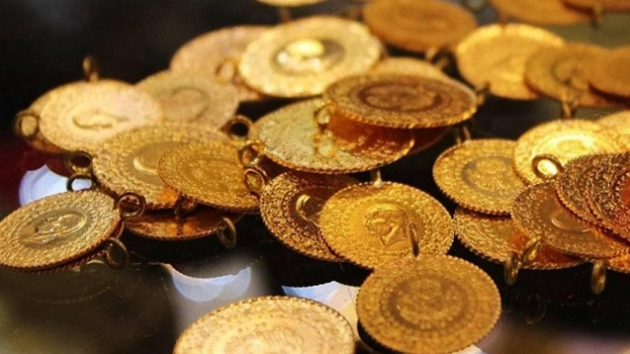 Doların Güçlenmesi Altın Piyasasında Baskıyı Artırdı, Fed Verileri Öncesi Nefesler Tutuldu