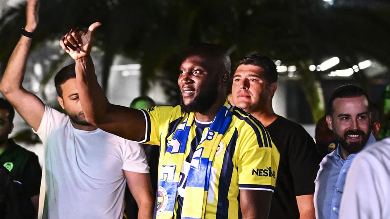 Fenerbahçe'nin Lukaku İmzası: Transfer Piyasasında Belçika'nın Yeni Yıldızı