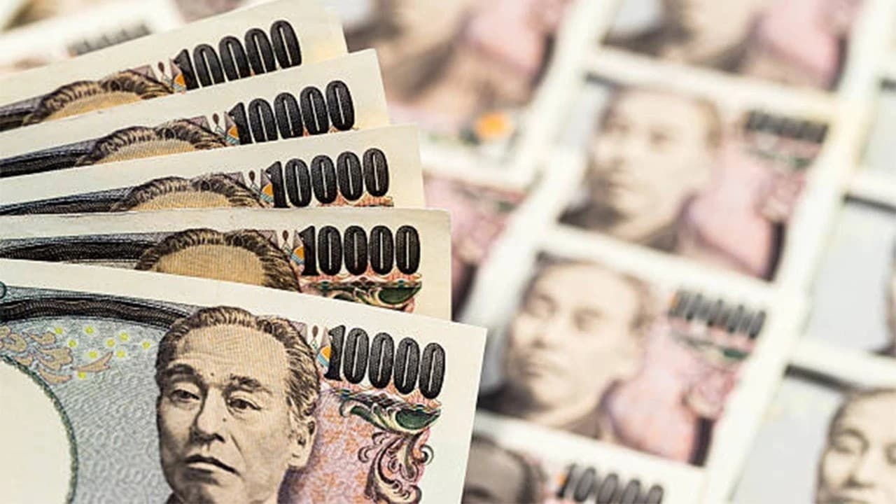 The Yen’s Waning Intervention Shield: Poised for the Steepest Weekly Slide in Three Months
