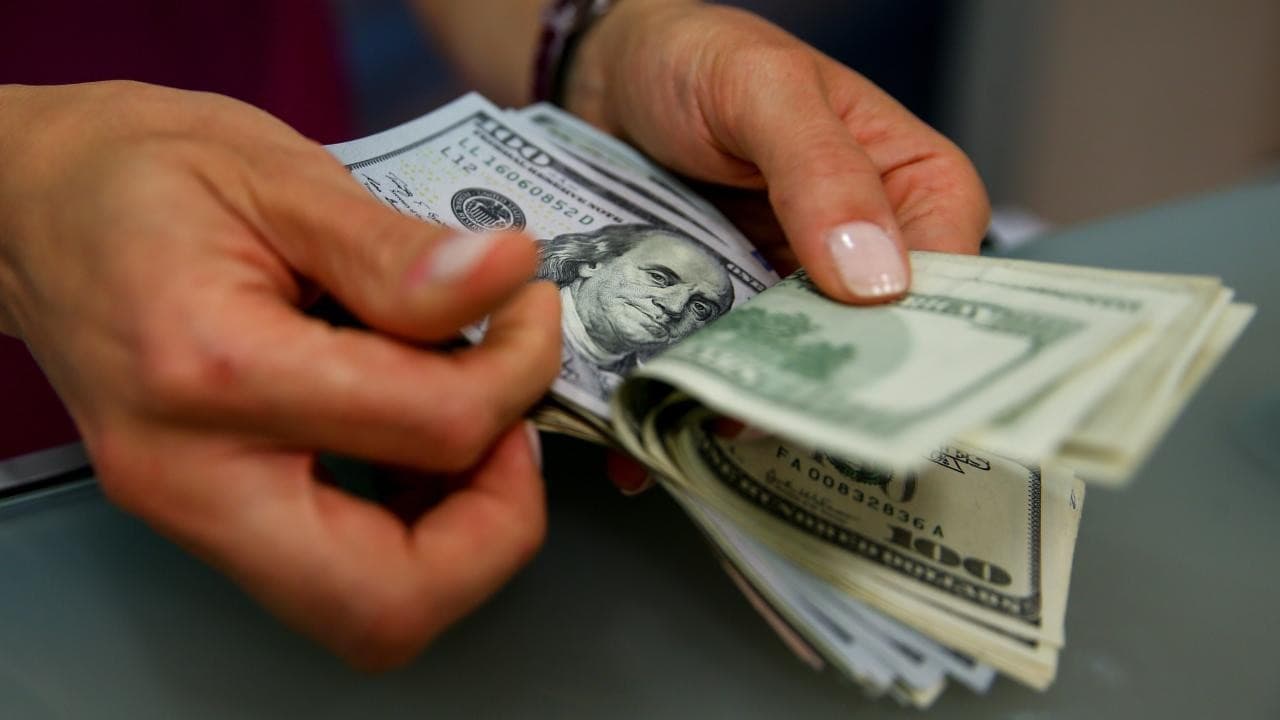 US Debt Surge to $40 Trillion Sends Shockwaves Through European Bonds