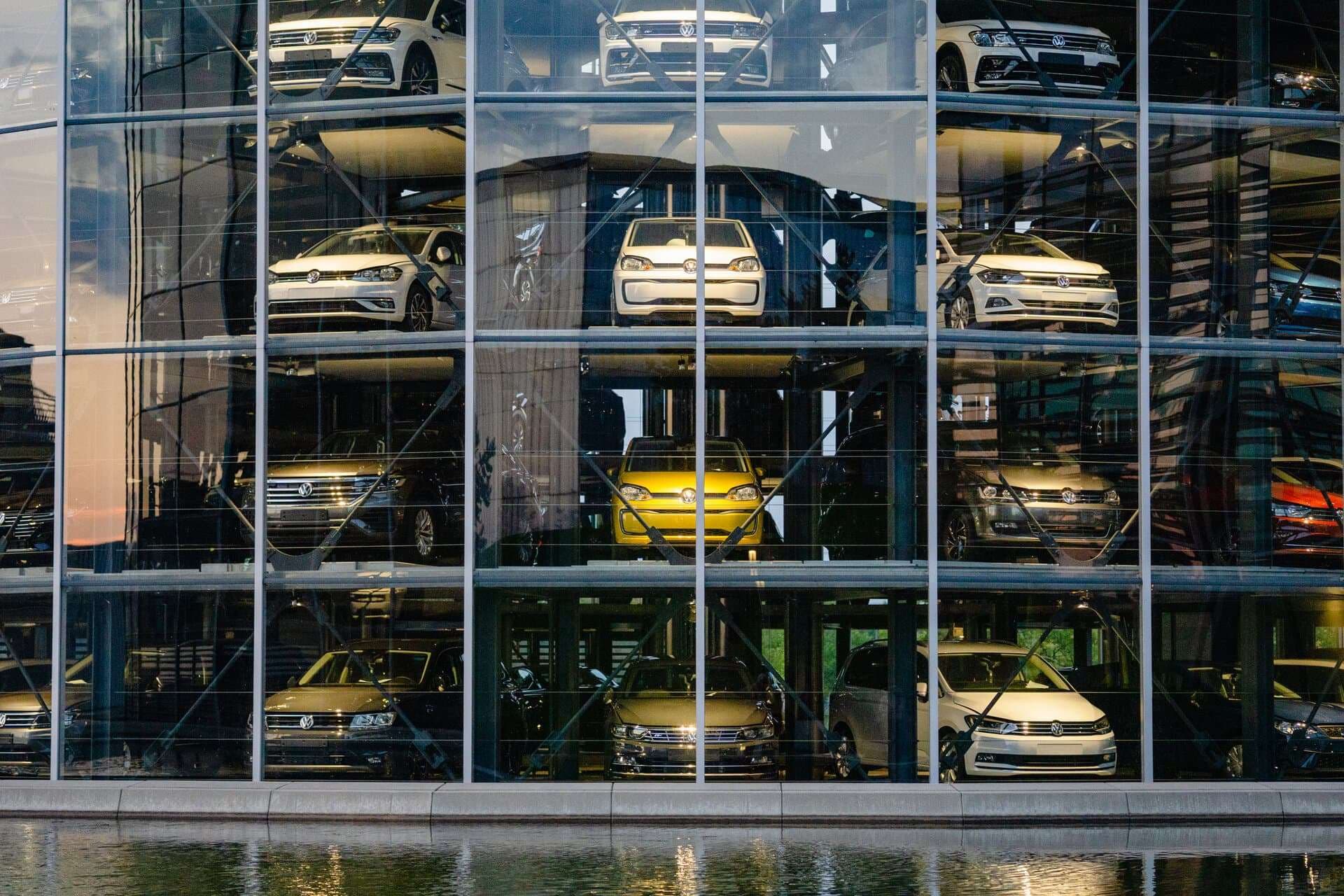 Volkswagen Model Portföyünü Yarıya İndiriyor: Üretim Stratejisindeki Kök Değişim