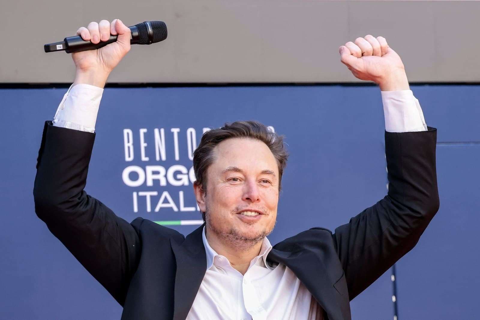 Musk'un Uzay ve AI Hamlesi: SpaceX Verileri Grok'a Akıtılıyor