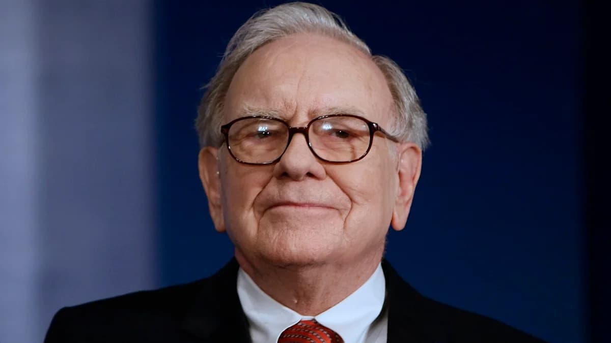 Buffett’s Five‑Minute Deficit Fix and the Reality of the U.S. Debt Crisis