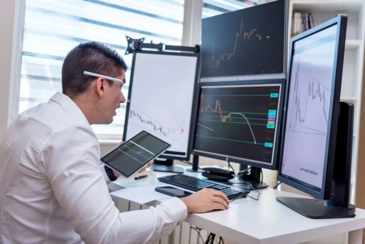 Claude AI'nin ServiceNow ve Inter & Co'dan Çıkışı: Hangi Piyasa Hareketlerini Tetikleyecek?