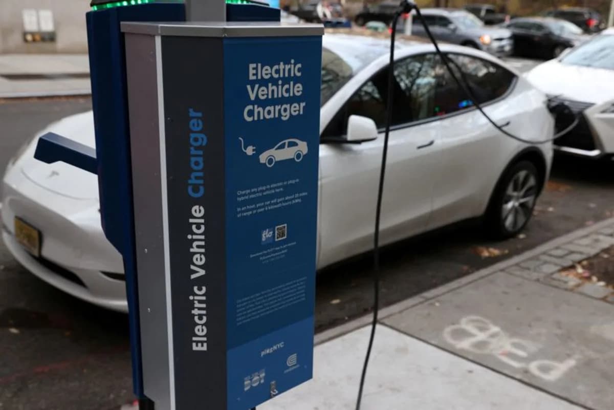 Semiconductor Crisis Unleashing EV Boom: 50% Growth Projected