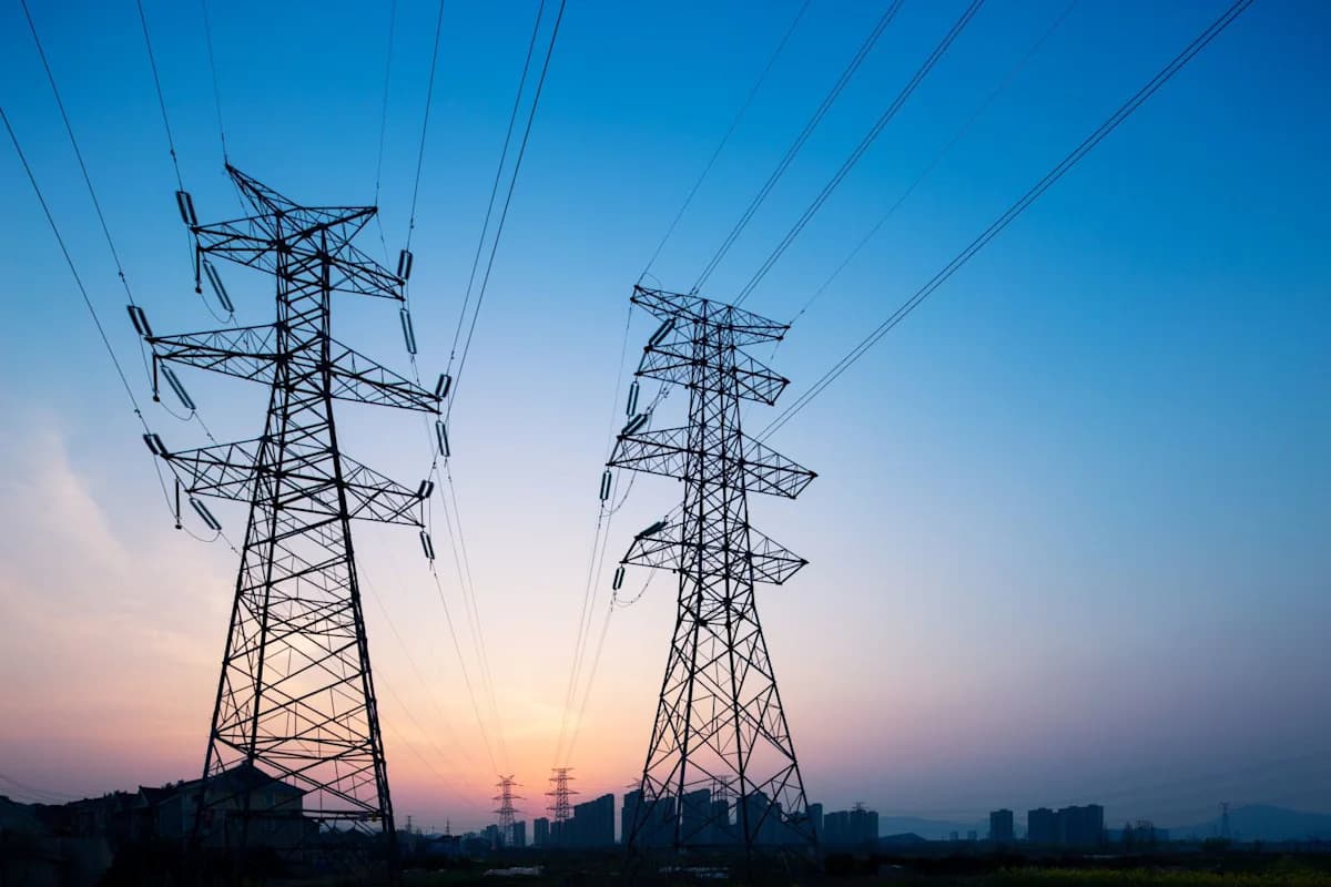 AI Energy Crisis: 'Phantom' Data Centers Throw Energy Markets Into Chaos
