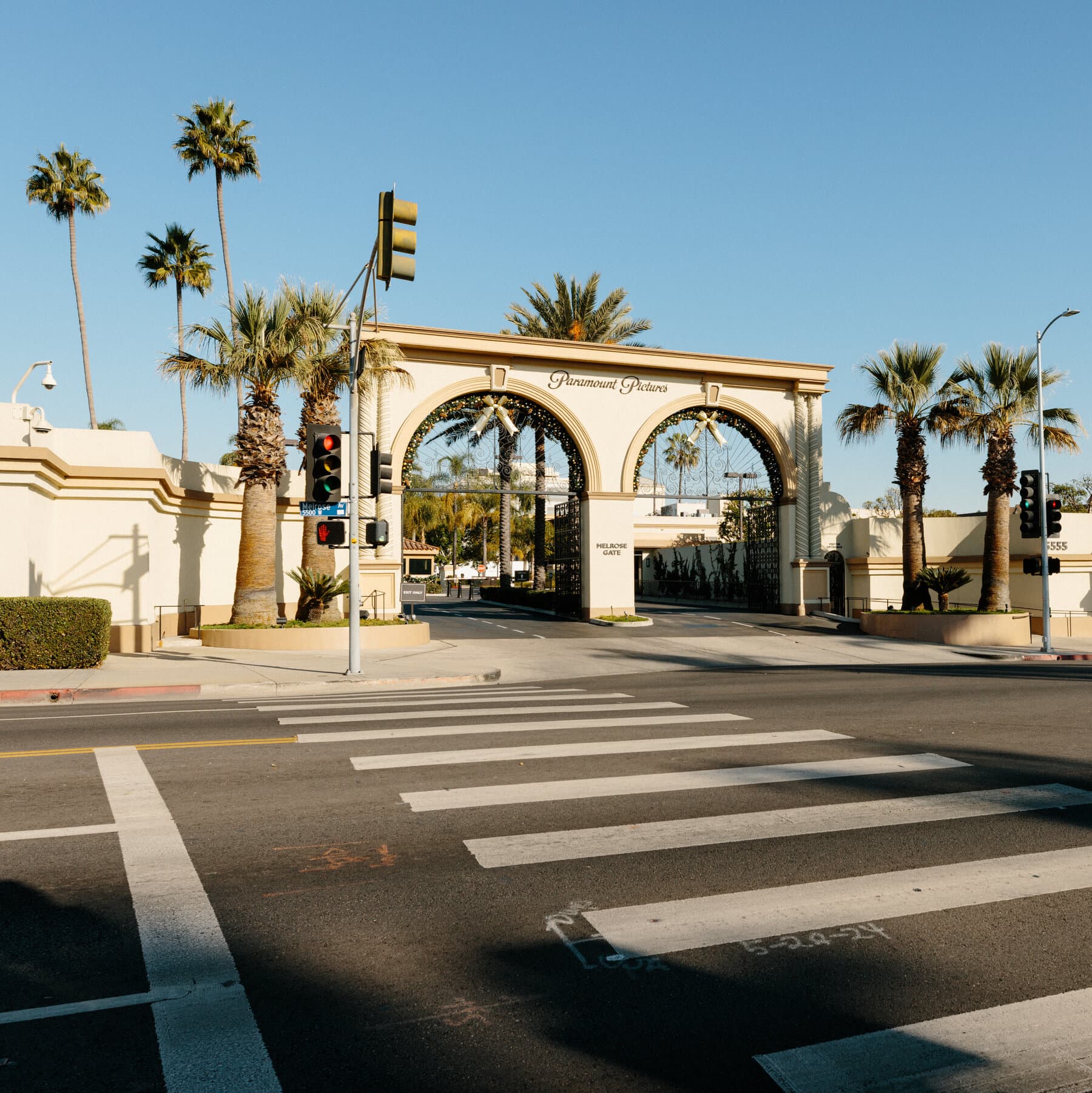 U.S. States Prepare Lawsuit to Block Paramount-Warner Bros. Merger: New Clash in Media Sector