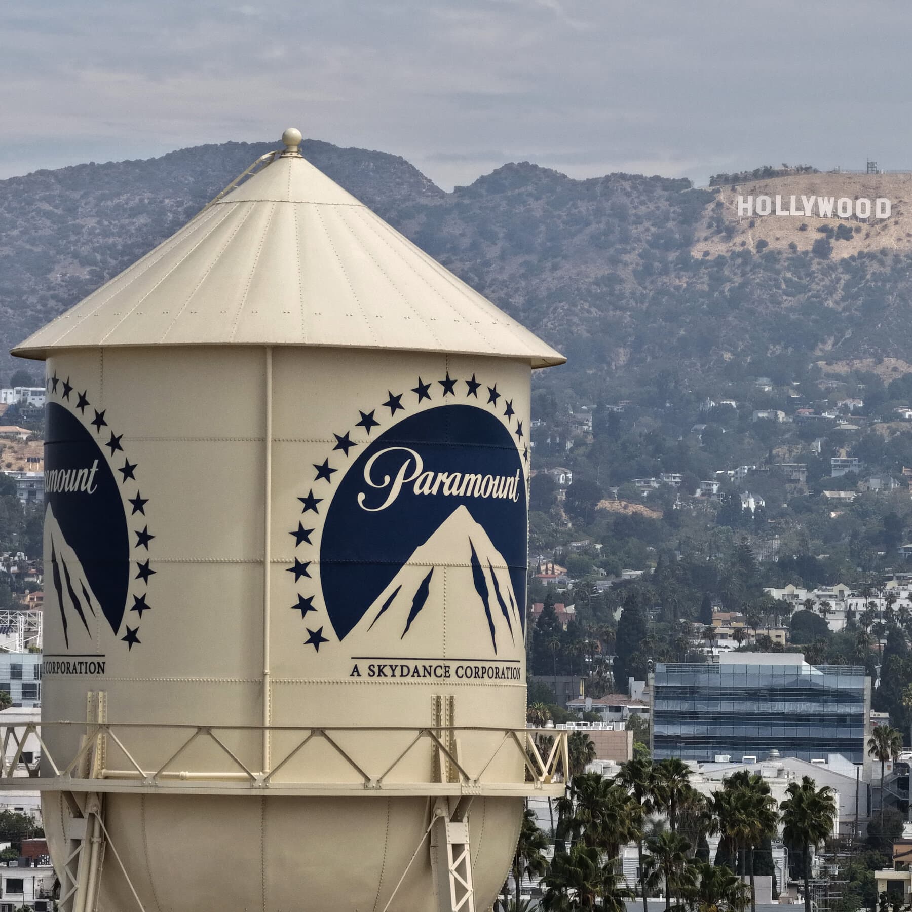 Paramount's Bid for Warner Bros. Discovery Sparks Antitrust Clash with Governments