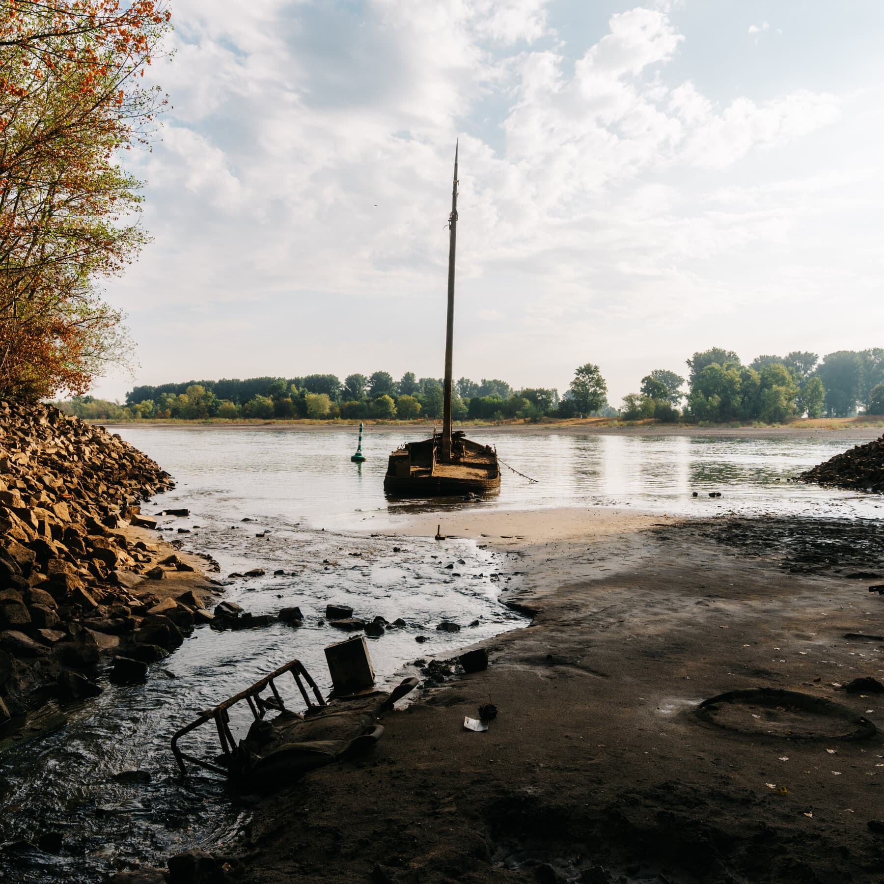 Rhine’in Suskunluğu: Avrupa’nın Ekonomik Kalbi Drought ile Mücadele Ediyor