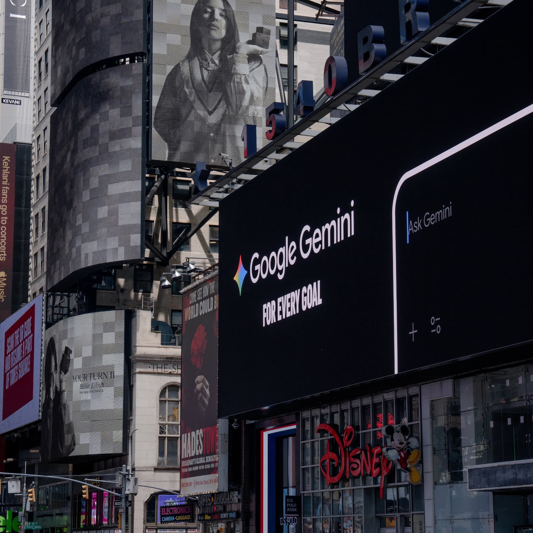 Amazon and Alphabet Profits Expose the Self-Fueling Loop of AI Investment