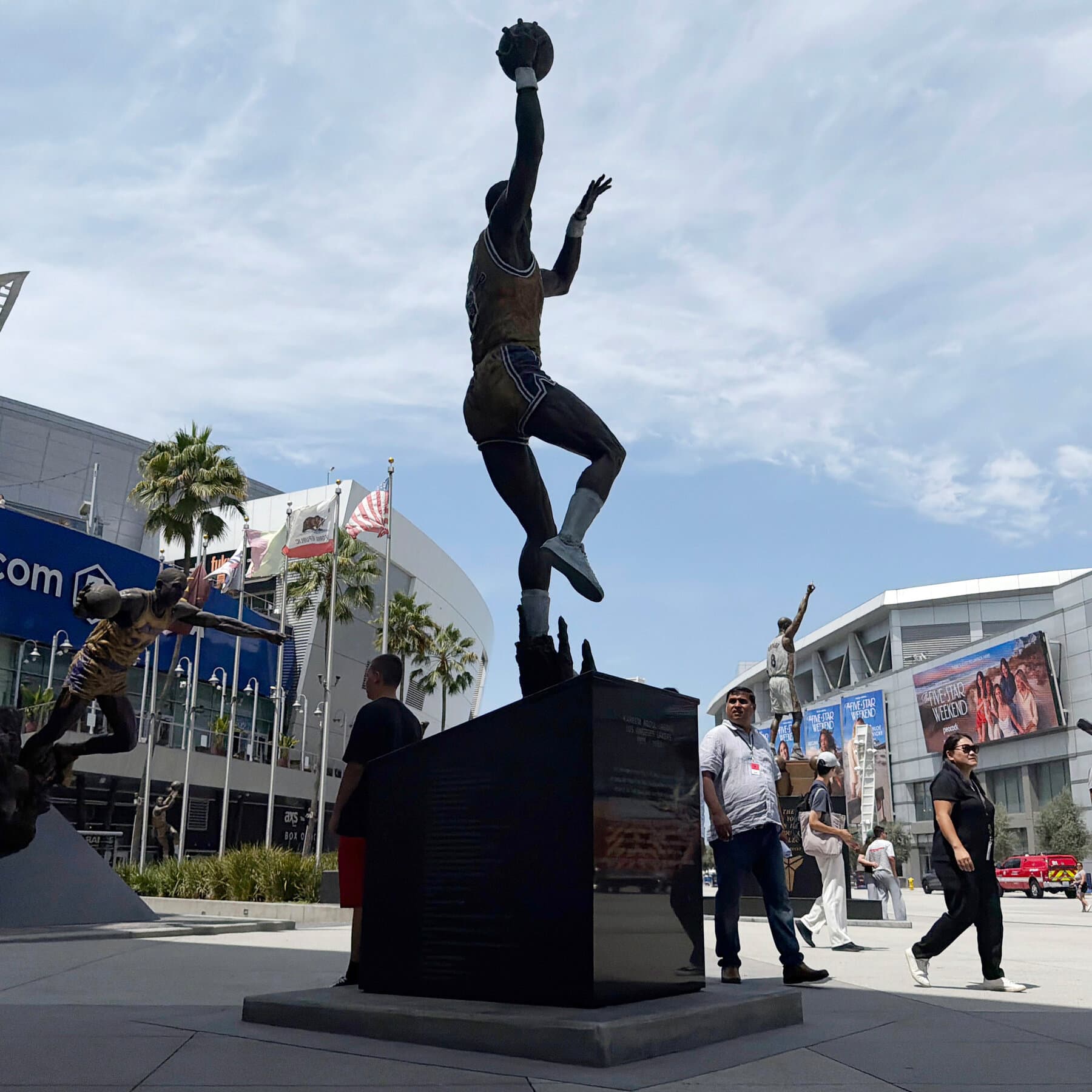 Los Angeles Lakers' 12.5 Billion Dollar Sale: A New Era in Sports Franchise Valuation