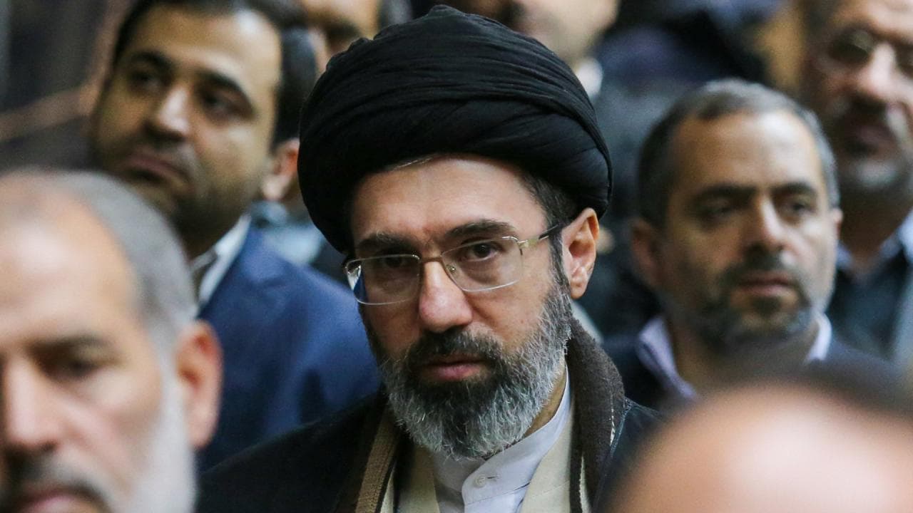İran Lideri Hamaney: Babasının Cinayeti İçin 'Milletin İsteğiyle' İntikam Yemini