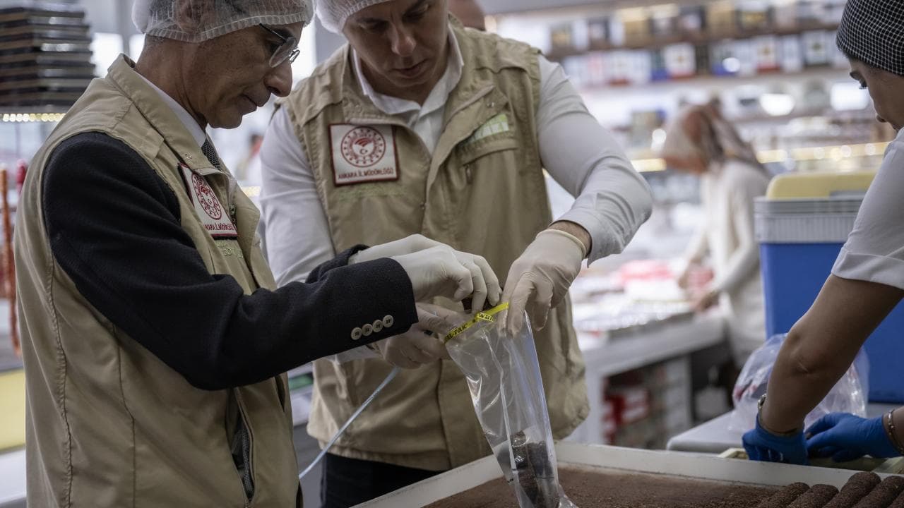 Gıda Denetimleri 242,8 Milyon Lira Cezaya Sonuçlandı: Pazar Güvenliği Riski?